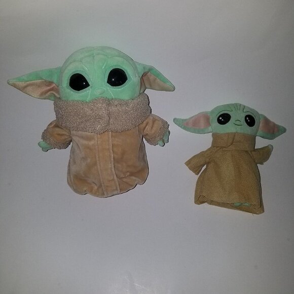 2 Star Wars Mandalorian Grogu Baby Yoda Plush Lot Stuffed Animal Toy - Picture 1 of 14
